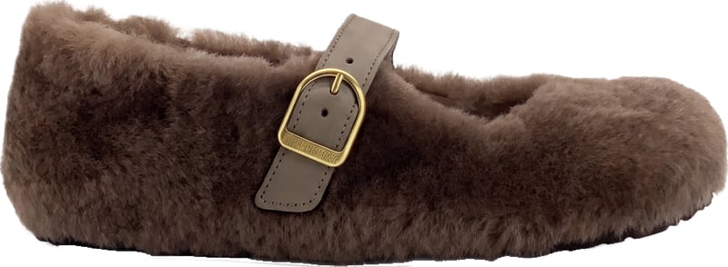 Ballerina in shearling with strap
