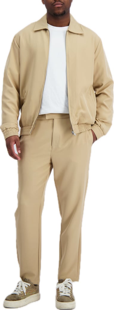 TECH SUIT