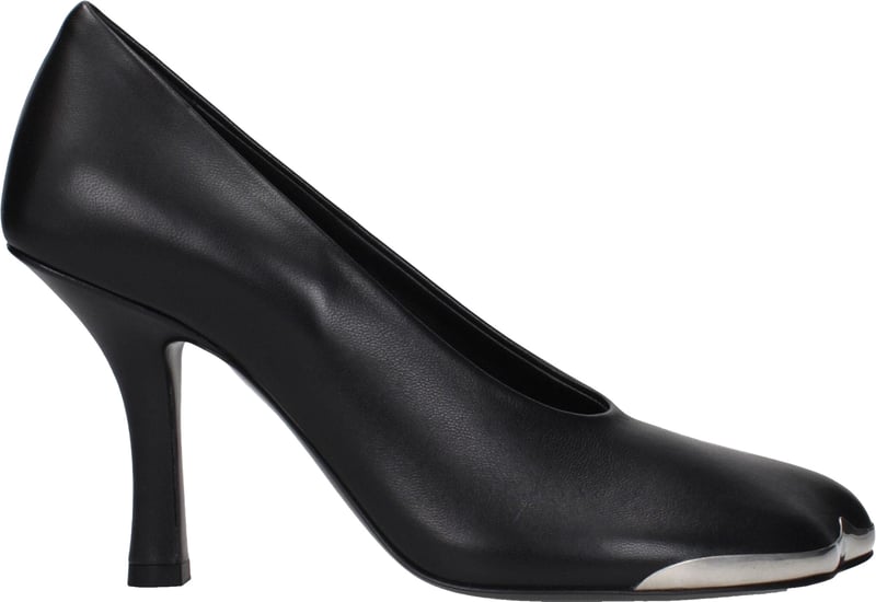 Burberry Black Leather High Heel Pumps