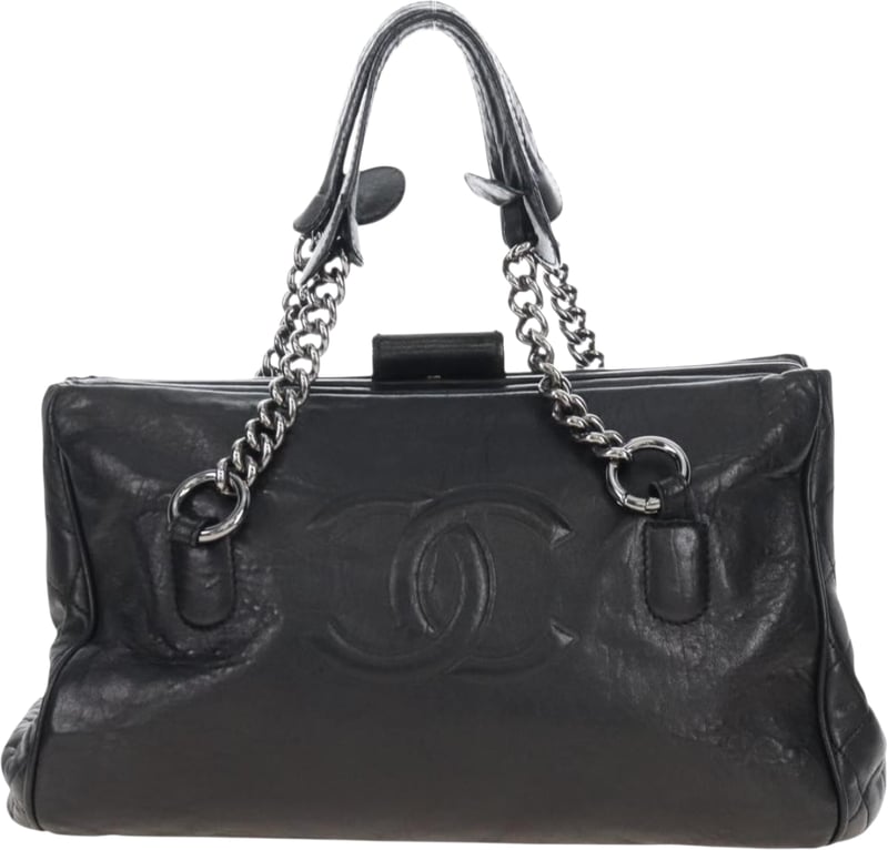 Chanel Perfect Day Leather Large