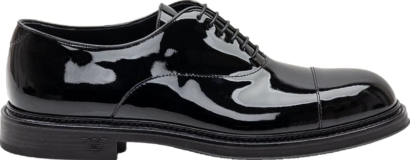 LACED SHOE