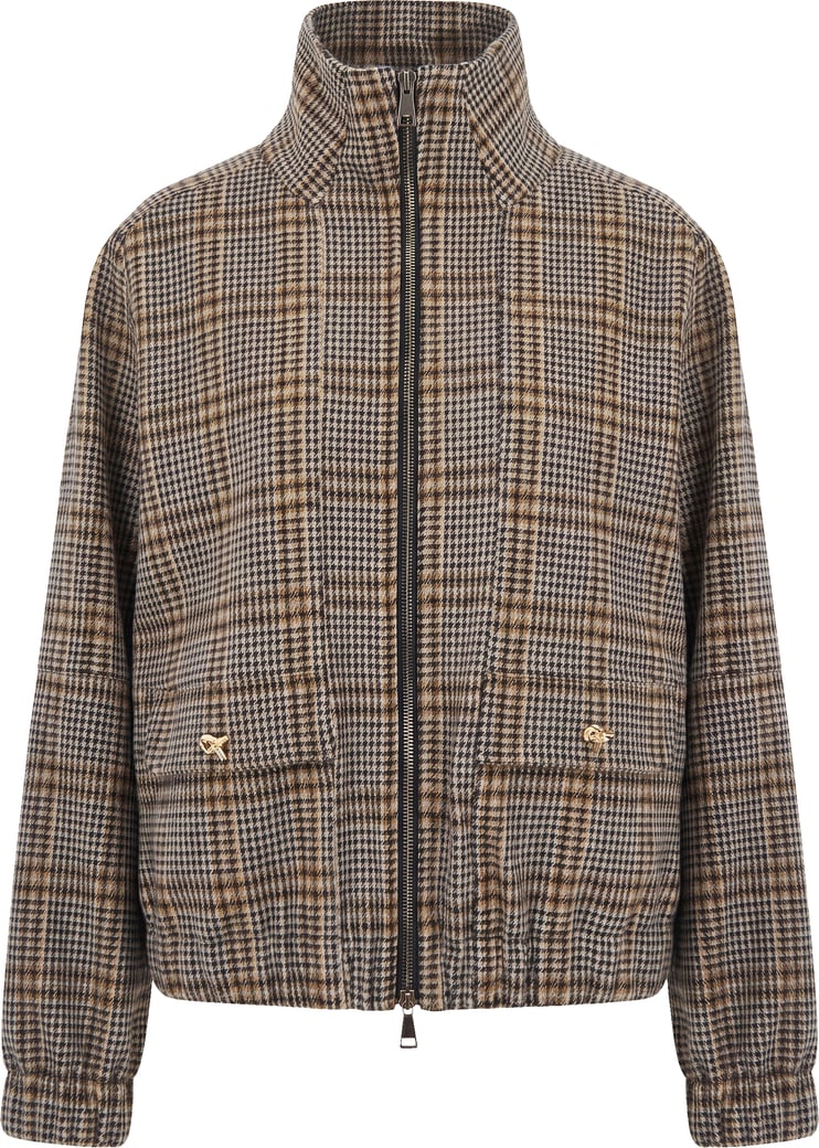 Coats Only One Colour