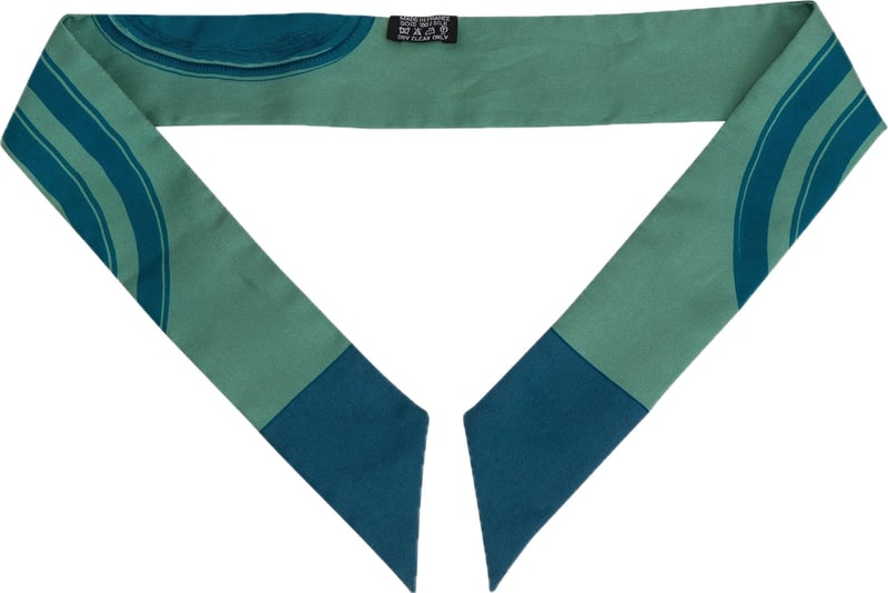 Hermès Green Twilly Tuch Scarf