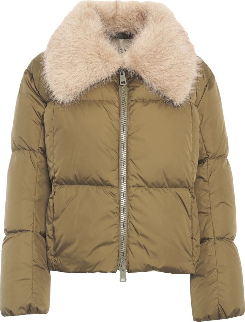 Puffer jacket with fur collar