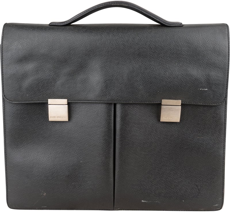 Louis Vuitton Taiga Leather Serviette Kazan Business Handbag