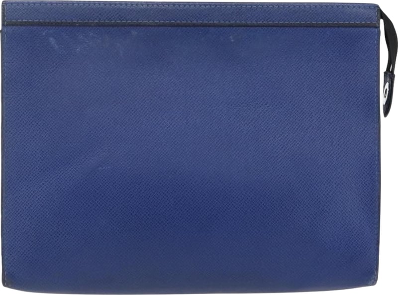 Louis Vuitton Pochette Voyage Taiga Leather MM