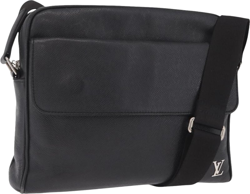Louis Vuitton Alex Messenger Taiga Leather PM