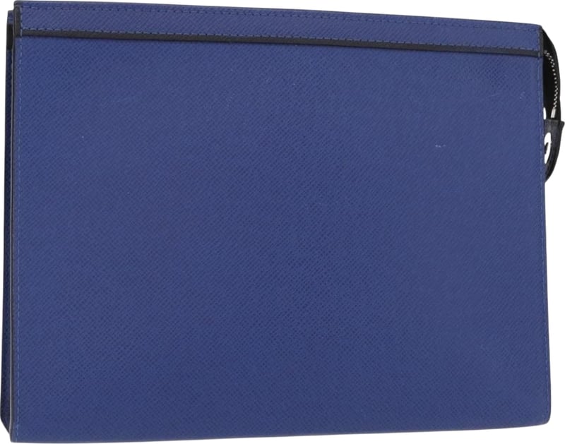 Louis Vuitton Pochette Voyage Taiga Leather MM