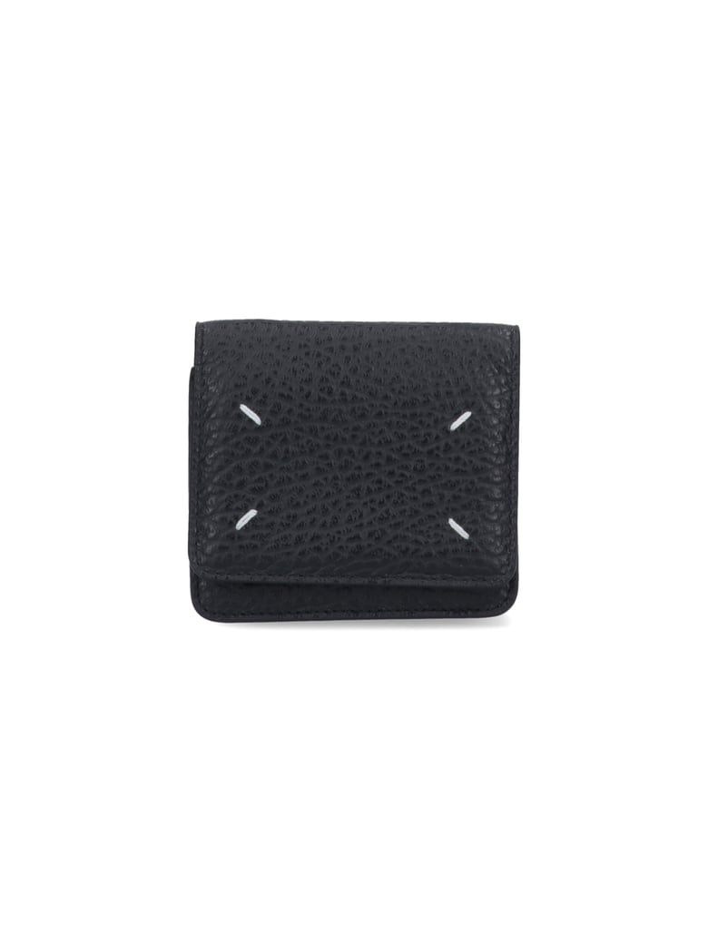 Textured Hammered Leather Wallet with Distinctive Stitching