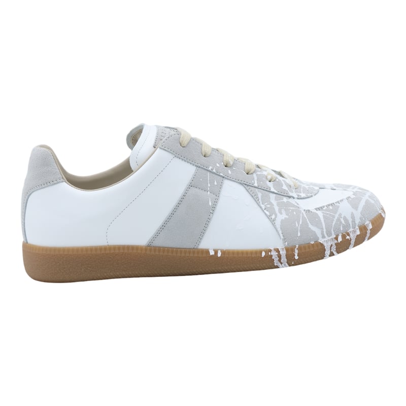 Low-Top Sneakers with Artistic White Paint Splatter