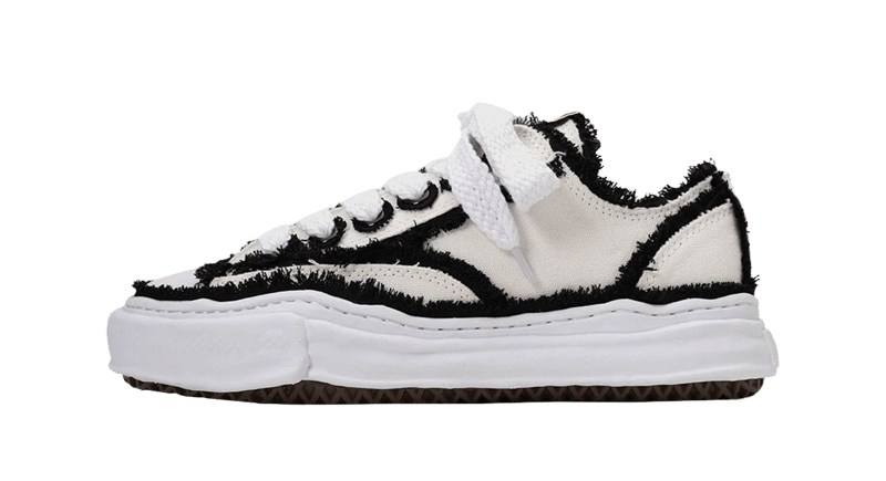Maison Mihara Yasuhiro Peterson OG Sole Canvas Low Frayed Black