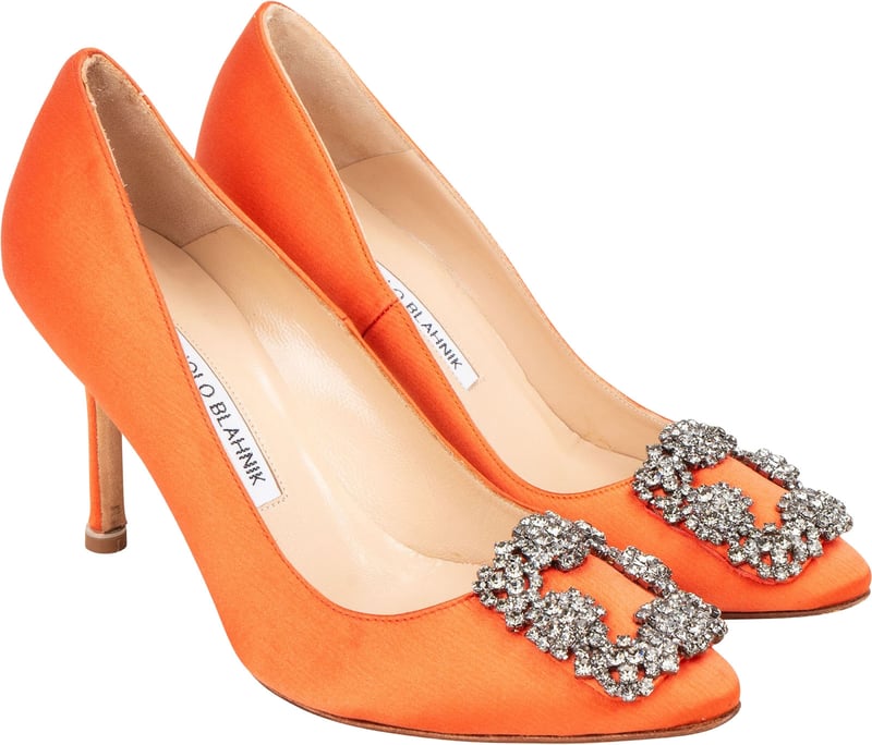 Manolo Blahnik Orange Satin Hangisi Pumps (34)