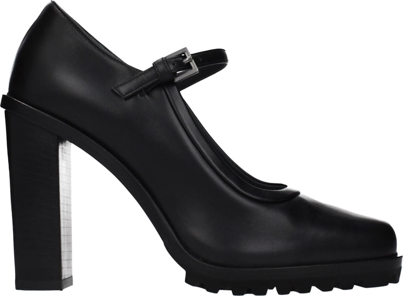 Max Mara Black Leather High Heel Pumps