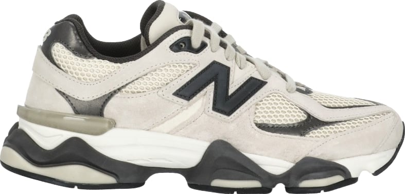 Sneakers Beige