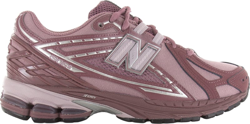 New Balance 1906R fast track pebble