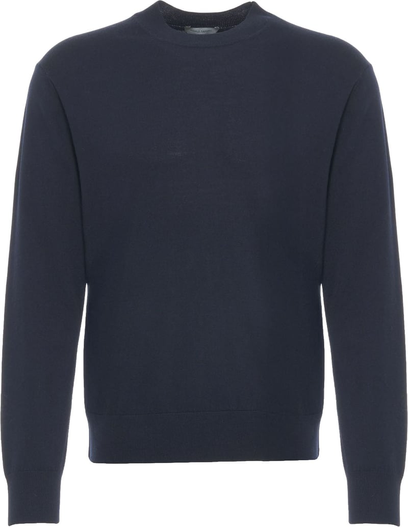 Wool sweater