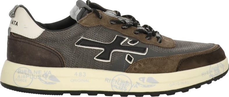Sneakers Brown