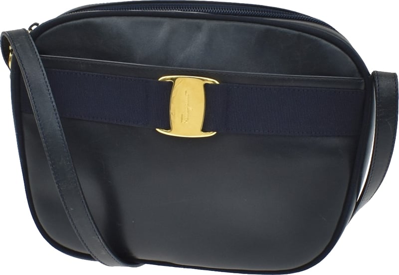 Salvatore Ferragamo Vara Bow Camera Leather