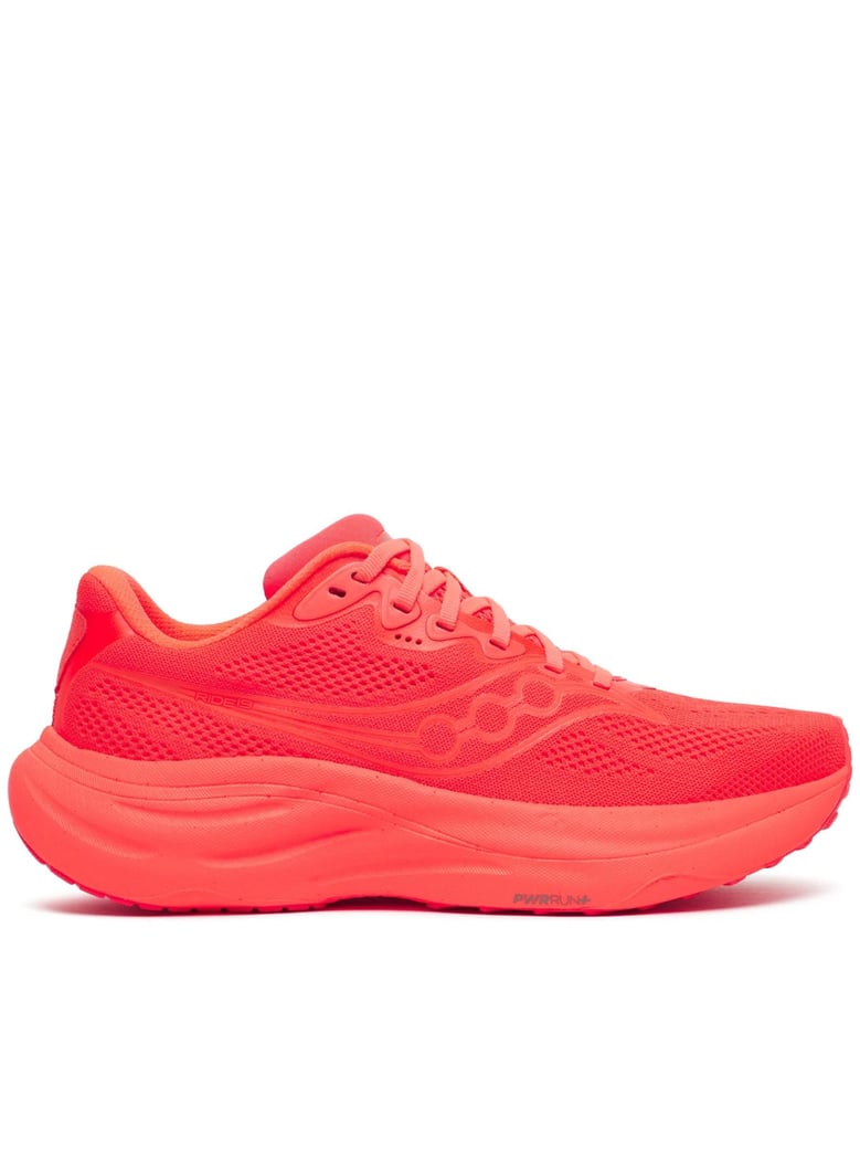Streamlined Athletic Sneakers with Breathable Mesh Upper