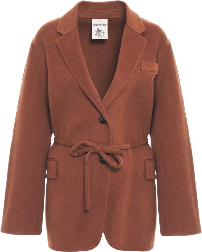 Coat with waist belt