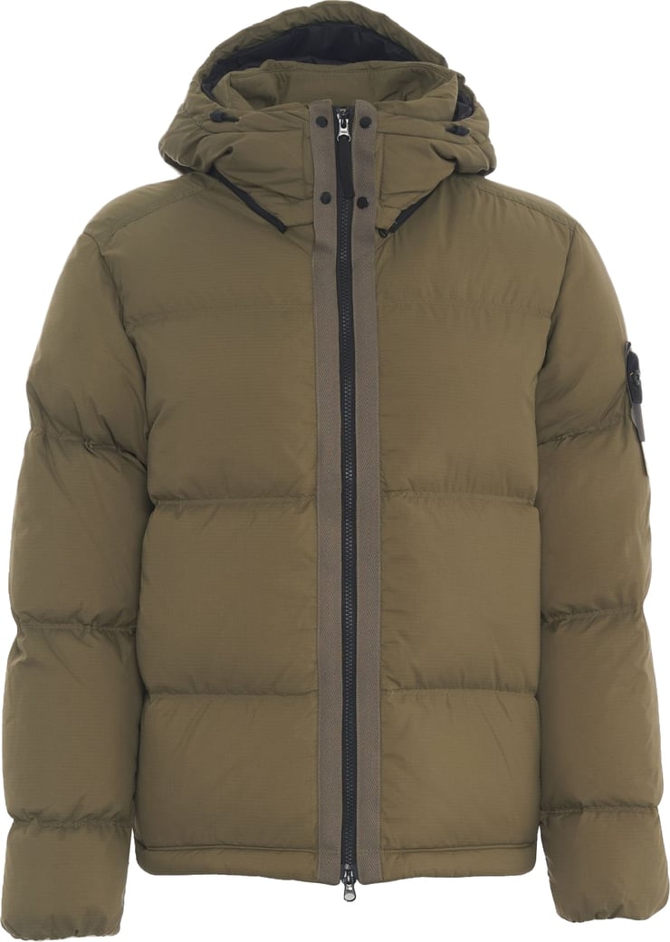 Hooded puffer jacket