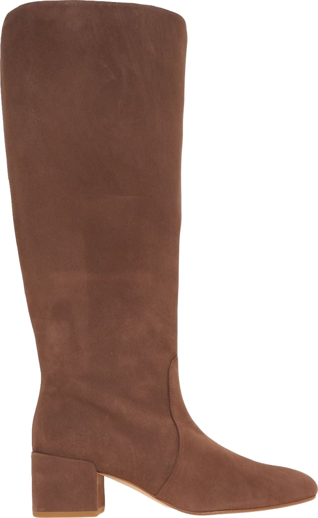 Suede boots