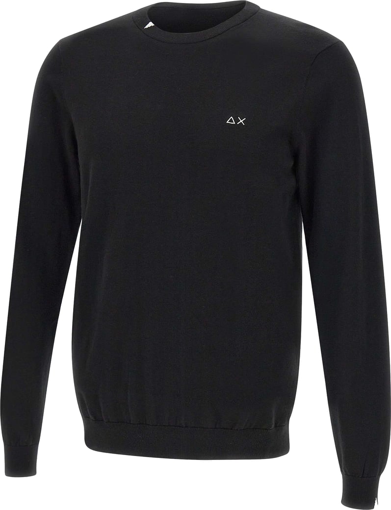 Sweaters Black