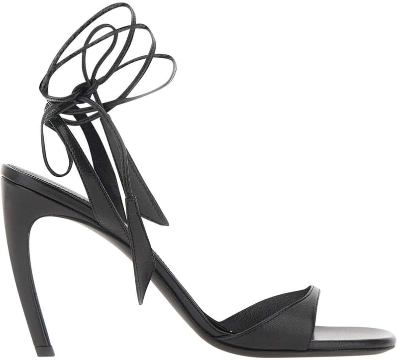 With Heel Black