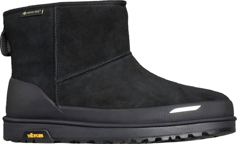 UGG Classic Mini Guard Gore-Tex Man Black boot