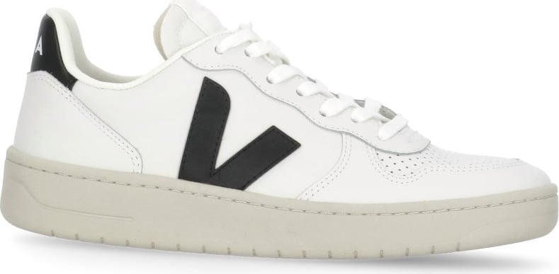 Sneakers White